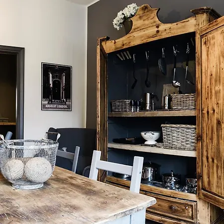 Vakantiehuis Suite11 *